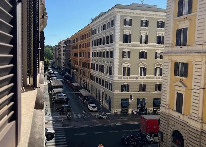 Anna Vatican Luxury *